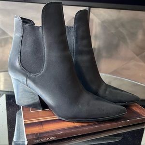 Kendall + Kylie Black Ankle Boots Booties 8.5